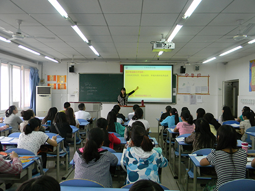 2013導(dǎo)師見面11.jpg